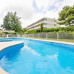 Le Mandarin By Interhome