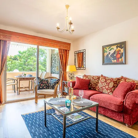 Apartment Le Mandarin By Interhome