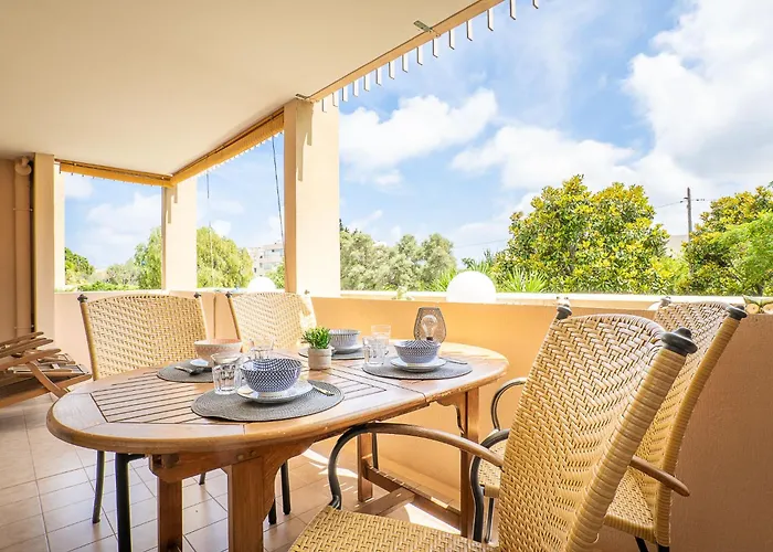 Le Mandarin By Interhome אנטיב