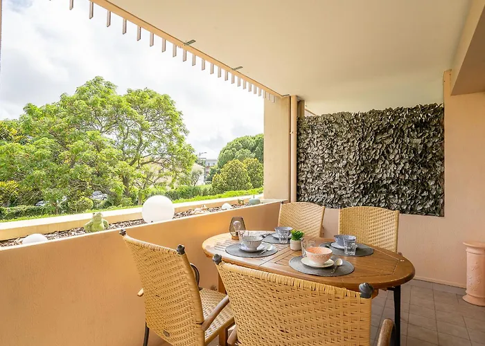 Le Mandarin By Interhome Daire